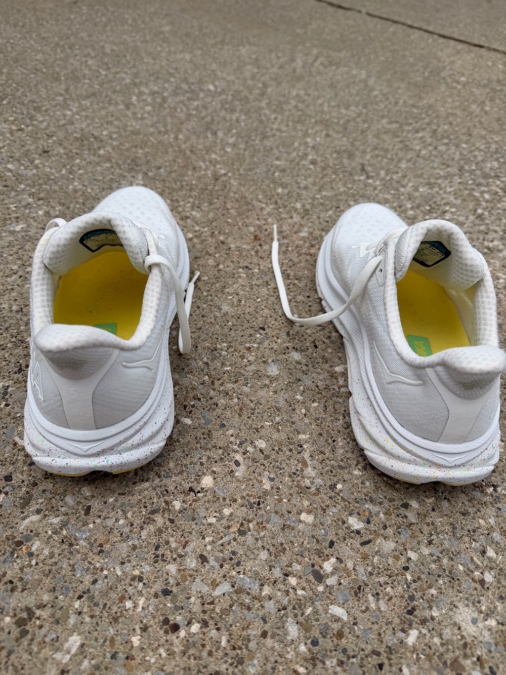 Hoka Clifton 9 
White Lemonade - Picture 2 of 8